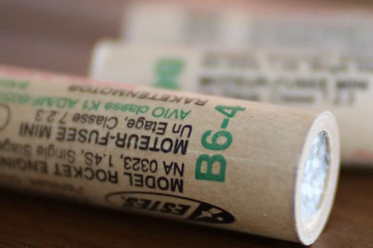 How Much Weight Can a Model Rocket Engine Lift? The Model Rocket